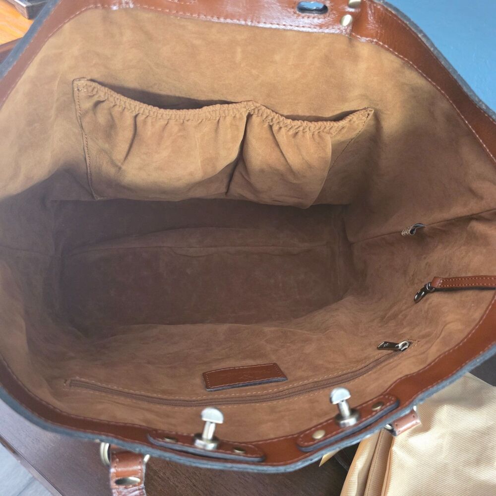 NWT Patricia Nash Benvenuto Florence Brown Tooled Large Tote Leather Studed Coin - Picture 10 of 11